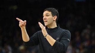 ウェスト首位に立ったサンダーのマーク・デイグノートHCが今季の最優秀コーチ賞に選出