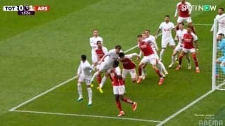 「ほぼ冨安のゴールだ」冨安健洋が大一番で大仕事！ ゴリっと身体を入れ相手をブロック→オウンゴール誘発の瞬間「冨安がちゃんと競ったから生まれた得点」