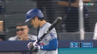 大谷翔平がやられた！“フレーミング”名人による技に見逃し三振 思わず不満たっぷりの首振りアピール「残念過ぎる」
