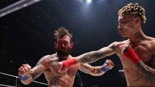 【RIZIN.46】「ほぼノーダメージ」篠塚辰樹が“鮮烈”KO勝ち、対戦相手は出血し立ち上がれず……“日本初上陸”ルールで完勝