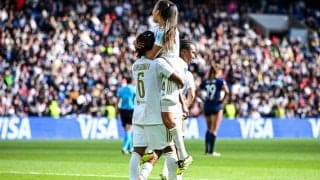 フランス勢対決はリヨンに軍配！ PSGとの準決勝を制し、バルセロナの待つ決勝進出【UWCL】