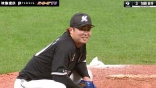 球場騒然！2連続申告敬遠からロッテに“まさかの結末”　渾身のストレートがボール判定… 日本ハム・加藤豪将、劇的サヨナラ“押し出し四球”の瞬間 