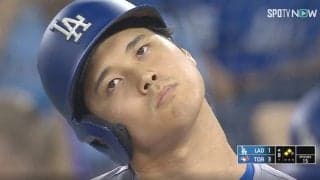 何かがおかしい… どうしたんだ、大谷翔平！？ 打席での動きがヤバすぎると話題に　ファン騒然「怖すぎる」「ピッチャー逃げて！」