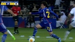 「マジで強くて鋭い！」U-23日本代表DFの“超絶ターン”が話題沸騰！ 大畑歩夢が２人相手に脅威のキープ→鋭い横パスでプレアシストの一部始終「そのプレー浦和でも見せて」