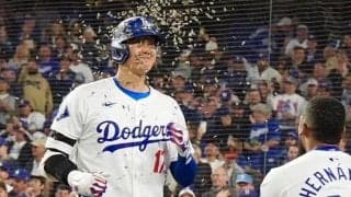 「許可は取っているよ」大谷翔平に“ひまわりの種”投げつけ　同僚が明かすパフォの裏側