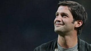 新監督探しのアヤックスがOBキヴをアシスタントコーチに？　将来的に指揮託すビジョンか