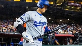 大谷翔平の“粋な演出”が「かっこいい」　暗闇で映える青…契約先の続くアピール