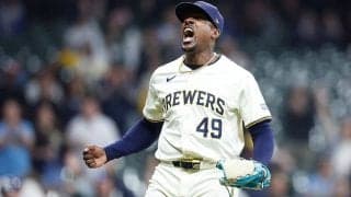 元助っ人が「巨人の頃より派手になってない？」　乱闘寸前の絶叫…166キロ右腕が躍動