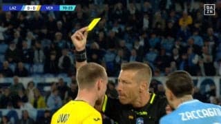 鎌田大地のファウルをキッカケに無駄な愚行…一体なにが起こった？「大人気ない」２人が喧嘩両成敗で揃ってイエローカードを食らった一部始終