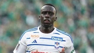 ケニア難民キャンプからオーストラリアに移住　J1新潟のトーマス・デンは「サッカーで人生が好転」した