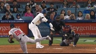 大谷翔平、殊勲の同点打が「WBCのイチローそっくり」と話題 “絶対的”守護神を打ち砕いて雄叫びの胸アツな瞬間