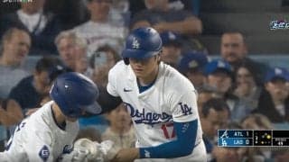 なんだ、ただの聖人か… 大谷翔平、ボールボーイへの“神対応”がヤバすぎると話題に　ファン騒然「毎回優しすぎるだろ」「なかなかできない」