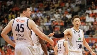 西地区優勝を目指す琉球が広島を破って連敗ストップ…CS進出同士の対決は痛み分け