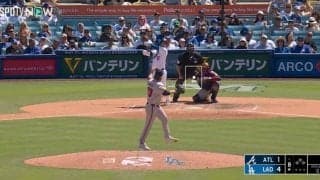 なんだ、ただの神か… 大谷翔平、あの打球方向はヤバすぎる　相手チームは打つ手なし！センター左方向への豪快アーチにファン騒然 「ホームラン王あるな」「完全に量産体制」