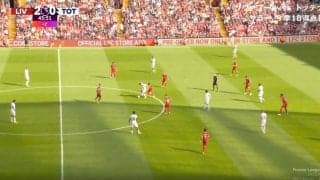 復活した潰し屋・リバプール遠藤航が怖すぎる…！ 爆速タックルで相手MFを完全に潰した瞬間　ファウル上等！鬼のチェックでトッテナムのビルドアップを妨害