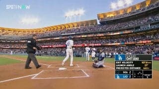 ベッツも脱帽！大谷翔平の3戦連発HRにMVP男がまさかの“お辞儀” 「大谷さんは神様になった」衝撃弾直後のシーンが話題に