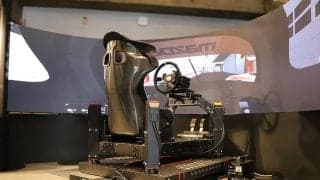 SPKが大阪にシミュレーターラボとモータースポーツショールームを開設