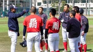 専用球場なし、練習は短時間でも“聖地4強”　東大生も輩出する強豪の「文武両道」