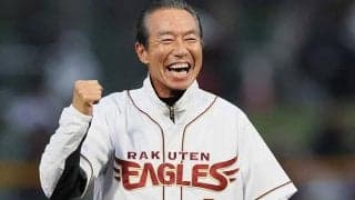 63歳が「めっちゃいいボール投げる」　球場騒然のストライク投球は「かっこよすぎ」