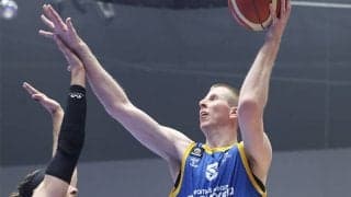 勝負強さ見せた滋賀が山形に逆転勝利で決勝進出王手…田原隆徳が古巣相手に劇的3点弾／B2プレーオフ