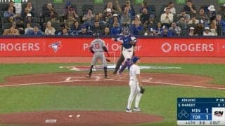 放送事故レベル！菊池雄星、打者をブチギレさせた　空振り三振でバットぶん投げ→完全無視でマウンドを去る　ファン騒然「イラつかせる天才ｗ」「打てないだけ」