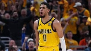 持ち前の攻撃力を発揮したペイサーズがニックスに快勝…シリーズは2勝2敗のタイに