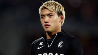 「この人ガチだな」「これドイツだよね？」堂安律がドイツで遭遇したG大阪ファンの外国人男性、手に持つタオルはGWのダービーで配られたタオル!? 「絶対ダービーに見にきてるやん」