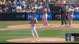 球場騒然！こんなダルビッシュの姿は見たことない… ヤバすぎる“三振リアクション”が話題に　力でねじ伏せて空振りを奪った瞬間「カッコよすぎるな」「手が出ねえ…」