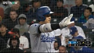 違うでしょ…！ 大谷翔平、勝ち越し場面で球審の“謎判定”に憤り露わの瞬間 直後に三振でファンの不満も爆発