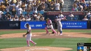 ドジャースを絶望させた…！ “元阪神の守護神”のボールがヤバすぎると話題に　ストレートだけで完全にねじ伏せる… ファン騒然「これは猛虎魂」「NPBで覚醒嬉しい」