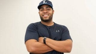 米114発の大物助っ人、電車通勤を続ける理由　慣れない異国も…忘れぬファンへの感謝