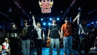 Red Bull BC One City Cypher 大阪予選はBBOY m0nm0i、BGIRL Ayumiが優勝！