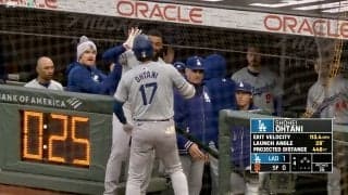 ショウヘイ、今日は大盤振る舞いだぞ！大谷翔平の豪快12号弾に歓喜のフラワーシャワーも2倍増し！？　「テオヘルの投げ方笑」ベンチ同僚も大興奮