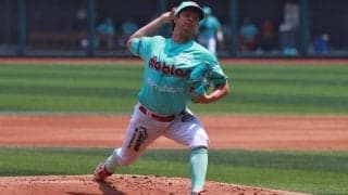 元DeNA・バウアーが同点適時打と“刀ポーズ”をお見舞いされてぶ然　「刀は左腰に差すんだ」とSNSに投稿【メキシカンリーグ】