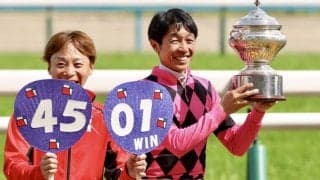 【メルボルントロフィー】武豊騎乗、良血スマートワイスが快勝…池添騎手が4501勝目を祝福