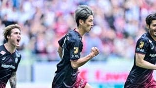 「髪型めっちゃ変わっとるやん」FW大迫勇也の違いが一発で分かるGIF画像が話題に！ 鹿島時代と神戸所属の現在との“写真の撮られ方”に気づく声も