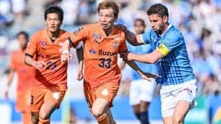 【連勝ストップの清水。攻撃のキーマン2人は何を思う(1)】「タンキも入ったし、中で行けそうな場面があったけど…」。6戦ぶりの復帰の乾貴士が悔やんだこと