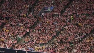 野球場がピンク一色！元プロ野球選手が15年打ち込むある活動とは