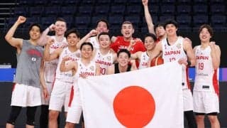 バスケ日本代表カード付ウエハースが登場…渡邊雄太、河村勇輝らデザイン全30種