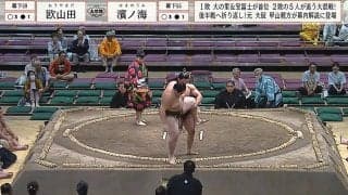 筋肉“ムキムキ”力士、たった片腕で体重差77キロの巨漢を軽々と持ち上げ館内どよめき「そんなことある？」「ソップ界最高峰」