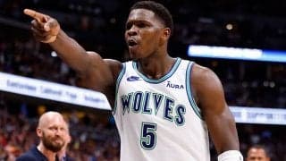 ウルブズが前年王者に鮮やかな逆転勝ち…NBAカンファレンス決勝進出チーム出揃う