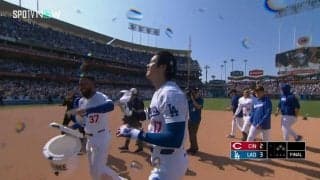 うひゃ、冷たっ！大谷翔平、激熱サヨナラ打の直後に浴びた冷水に悲鳴＆かわいい笑顔がキラリ「いい表情」「めちゃ爽やか！」