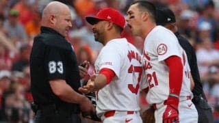 判定に泣かされ…温厚なヌートバーが審判に詰め寄り猛抗議！キャリア初の退場「こんなに怒ってるの見たことない」