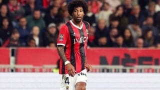 ニース主将CBダンテが1年の契約延長にサイン！　40歳で臨んだ今季はリーグ最少失点の堅守に貢献