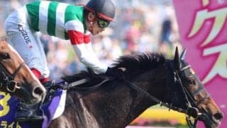 16年オークス馬シンハライトの姪 既走馬相手にデビュー戦Vを狙う