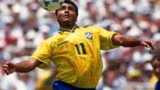 現代の選手は「間抜け」 悪童ロマーリオが“SNSに浸る”サッカー界に苦言「くだらない戯言が破滅に追い込む」