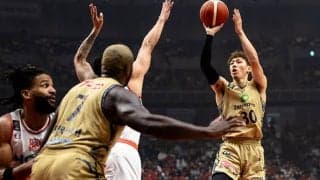 第4Qの猛追を振り切り琉球が広島を撃破…今村、岸本らシューター陣が躍動、CS連覇に王手