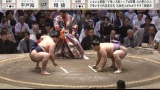 立ち合いの“ロケットスタート”が半端ない…敗れた力士の衝撃落下に騒然「すっごい飛んだ」「めっちゃ強い」