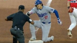 球場騒然！何かがおかしい… 大谷翔平に“異変”が起きた…！ 負傷しながら激走→満身創痍で三塁へ到達　“執念のプレー”にファン騒然「大丈夫かよ…」「嫌な予感しかない」