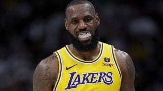 「レブロンはFAだ」NBAプレーオフ中継で注目発言…レイカーズ退団？親子共演の可能性も